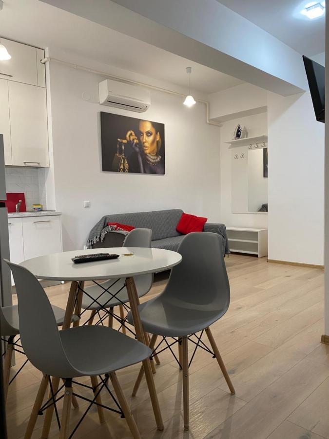 ياش City Center Glam Apartments Palas المظهر الخارجي الصورة